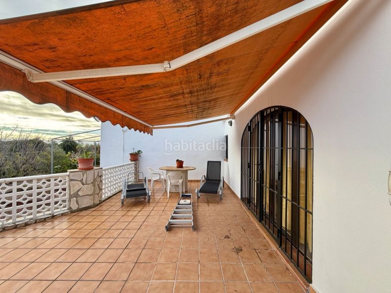 Foto 4383d6d7-fb6e-4159-903d-0aa7fec26a9a. Miete chalet mit parking in Puerto Xàbia