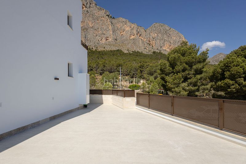 Foto 74d14f44-034c-44e1-bdd7-85f9dd8f7b8b. Xalet amb calefacció aparcament piscina a Casco urbano Polop