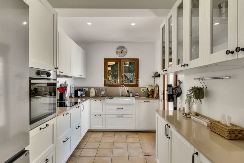 Foto a8d8abd0-af66-4cac-a078-0d6bd70f7882. Chalet en La Fustera Benissa