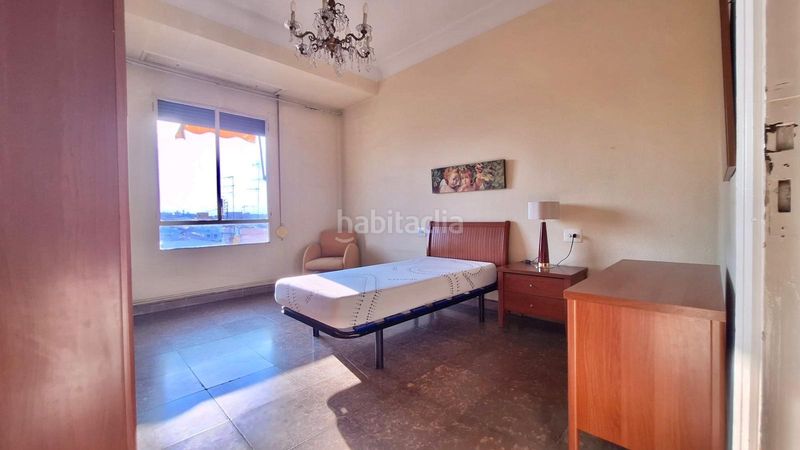 Foto 396f1b05-1e9e-4868-9123-e03c06729f14. Apartament amb calefacció a El Mercat Valencia