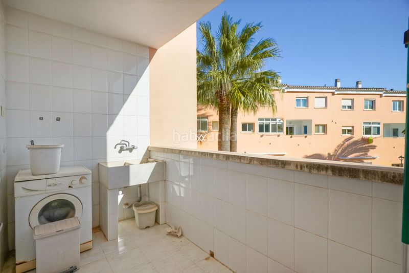 Foto b67eb9b9-80b7-4159-968d-5586846c0d0f. Casa adossada amb calefacció aparcament piscina a Dénia