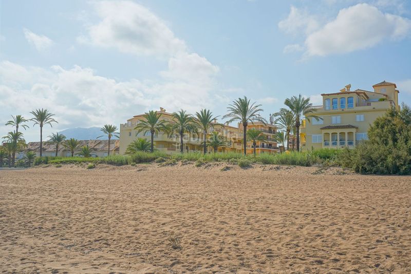 Foto 25b20010-3896-4eb7-b79b-80fad57e033a. Apartament amb piscina a Les Bassetes - El Marjal Dénia
