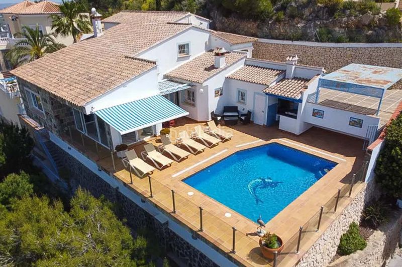 Foto aaab62a0-898e-476b-bd6f-2c6cce48a55d. Chalet en Paichi Moraira