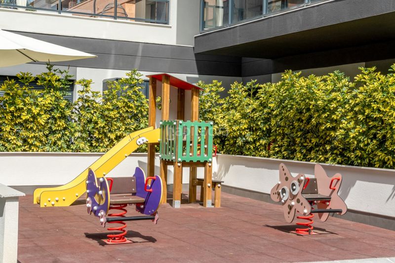 Foto 0abcb4f9-4154-41a6-b7e2-2d90c2b8ca3f. Apartament amb calefacció aparcament piscina a Centro Ciudad Xàbia