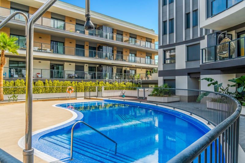 Foto 0d72439c-be62-4e21-b6d0-9e3cc42a0301. Apartament amb calefacció aparcament piscina a Centro Ciudad Xàbia