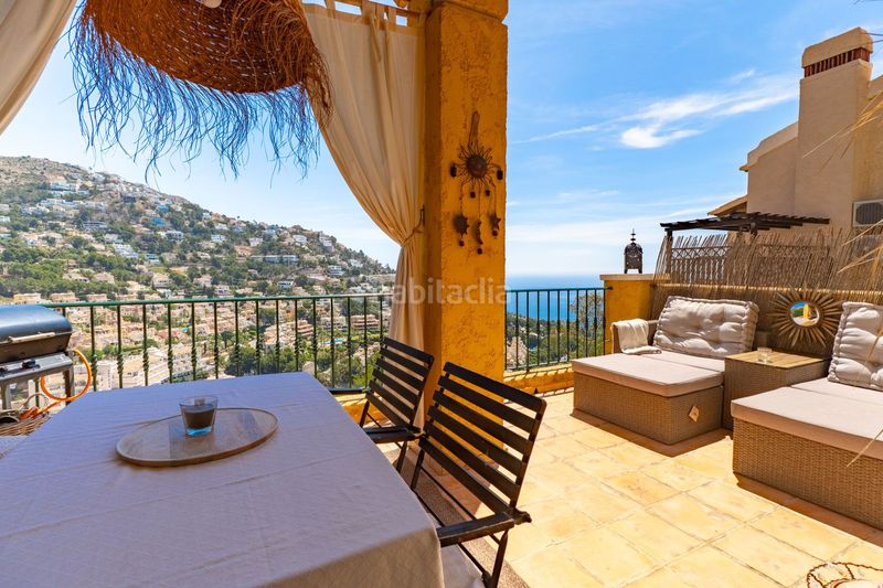 Foto 10576a34-2508-456a-98d3-9d17032fc104. Casa adossada amb aparcament piscina a Mascarat Altea