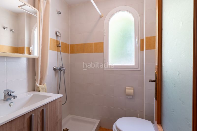 Foto 21720181-a3e4-4030-b598-94838acc7ea6. Casa adossada amb aparcament piscina a Mascarat Altea