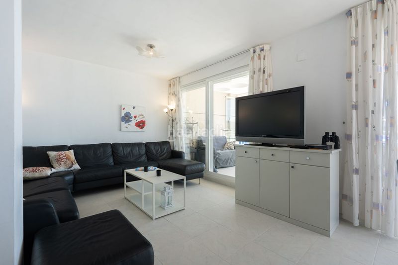 Foto 1e636e20-a50d-4bca-b675-4f04f8cd79cf. Apartament amb calefacció aparcament piscina a Puerto Calp