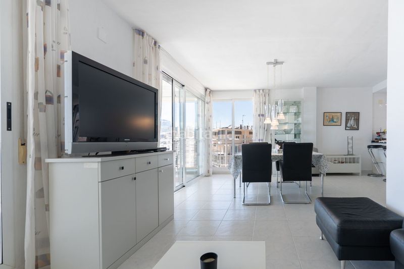 Foto 3294c2b2-6f12-4bc7-aa4d-8cf3600281d6. Apartament amb calefacció aparcament piscina a Puerto Calp