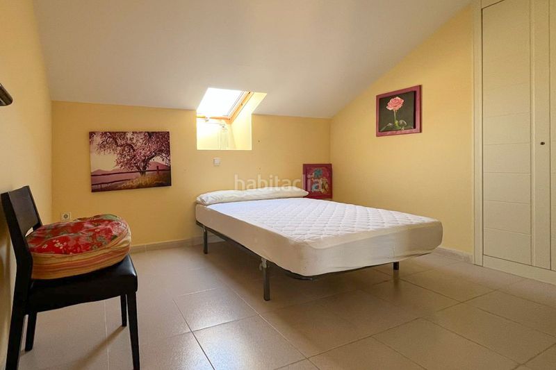 Foto 12187d33-8326-4416-af76-4df90e37fc40. Apartament amb calefacció aparcament piscina a Les Bassetes - El Marjal Dénia
