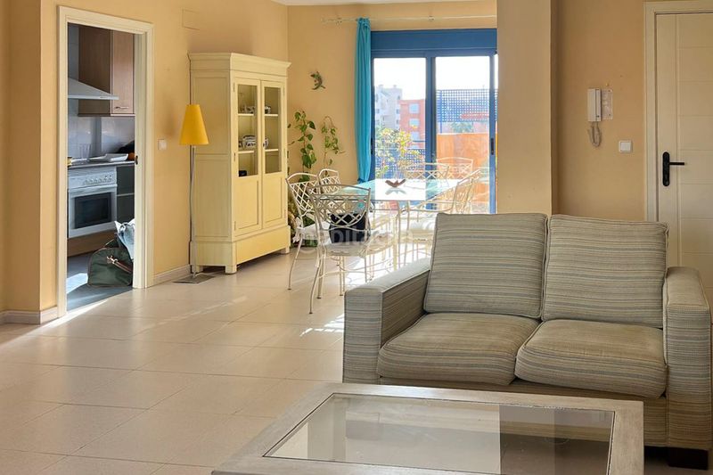Foto 63ca1ff8-92f0-4933-9a06-9b1fedbc6a60. Apartament amb calefacció aparcament piscina a Les Bassetes - El Marjal Dénia