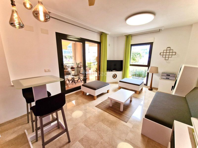 Foto a1b8e482-aac1-447f-bb90-72c60000bcf2. Apartament amb calefacció aparcament piscina a Las Rotas / Les Rotes Dénia