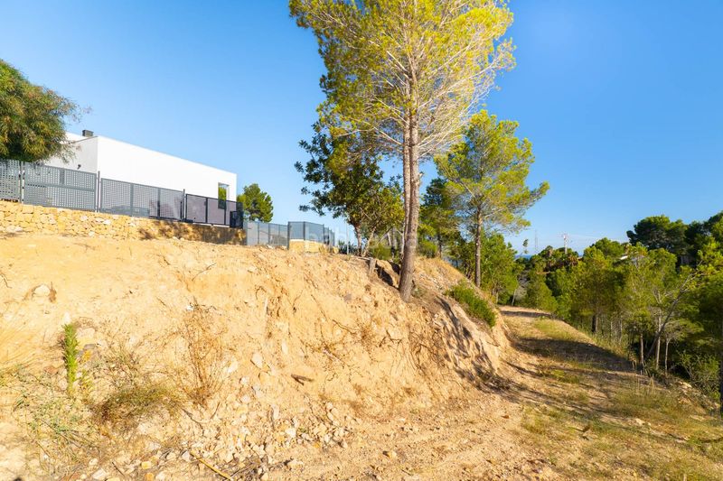 Foto 09c6a380-d454-4dbe-8e7d-ef8494b72fe8. Terreny residencial a Altea ciudad Altea