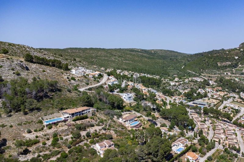Foto be0d2301-ec4b-4a85-9c8e-e5479483e0f8. Xalet amb calefacció aparcament piscina a Alcalalí