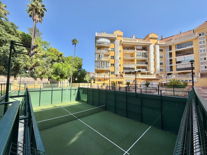 Foto a826ce6b-62aa-4dbc-b000-4fa5c6daa625. Apartament amb calefacció aparcament piscina a Centro Urbano Dénia