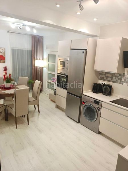 Foto e4b8f3ba-415e-441a-8cda-d86e4e4e3582. Maison jumelée avec chauffage piscine dans Centro Pedreguer