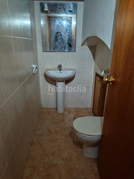 Foto d2d2f246-d054-4749-94bf-f8ee2d838690. Casa con parcheggio in Barbens