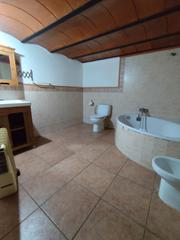 Flat  Carrer heribert pons. Planta baja a reformar