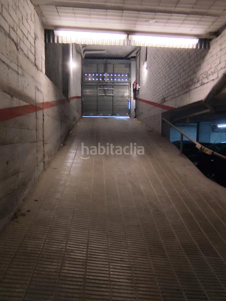 Foto 83432680-85de-4abf-bdb8-fd20bc8eecae. Parking coche gran plaza de aparcamiento en Llevant Igualada