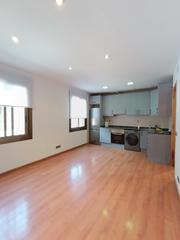 Pis  Carrer de balmes. Piso de dos habitaciones de 60m2