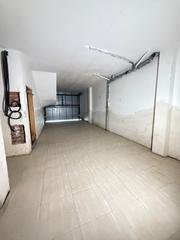 Local Comercial  Carrer de la foradada. Local de 86m2 con terraza en calle foradada, igualada