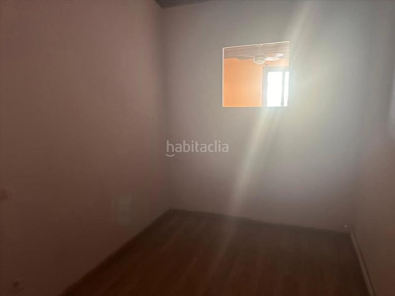 Foto 7708b06d-687e-4f3d-afc2-0a7e35f51e68. Pis a Instituts-Universitat Lleida