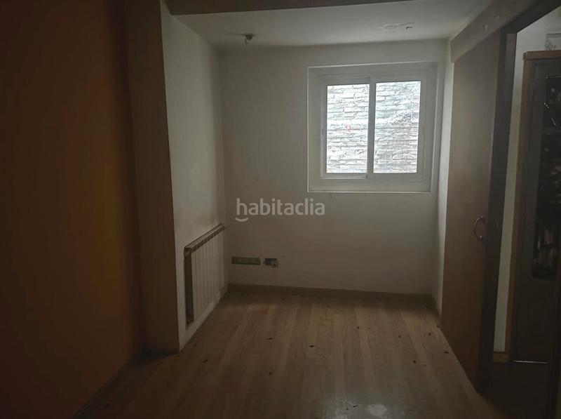 Foto df877306-45b7-4e31-a11e-e33f9771d277. Pis a Instituts-Universitat Lleida