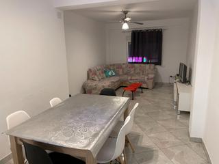 Rent Flat  Carrer de misericòrdia. Pis de lloguer al carrer misericordia