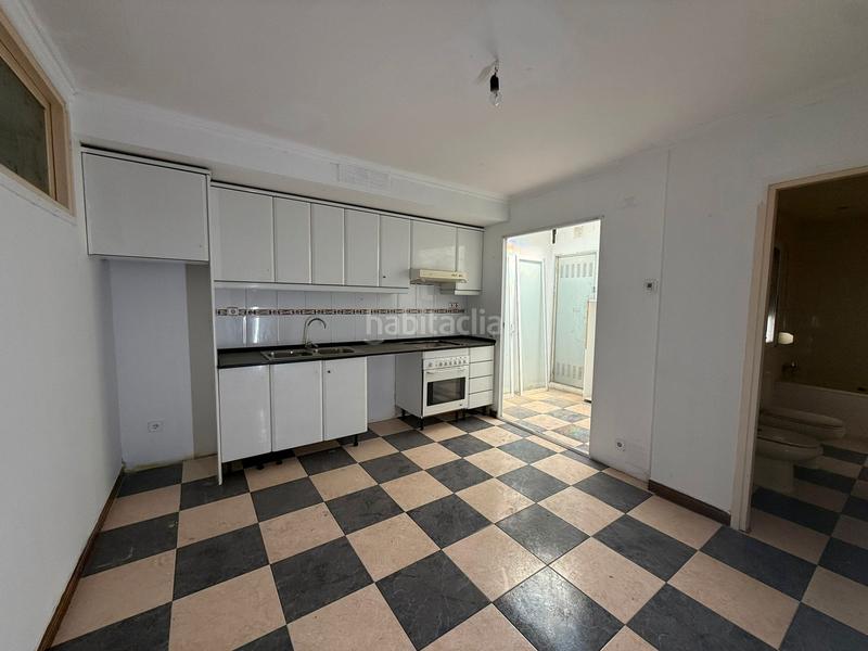 Foto 4686aedb-4bd0-4798-9dc9-a608b3c19922. Casa adossada a Mollerussa