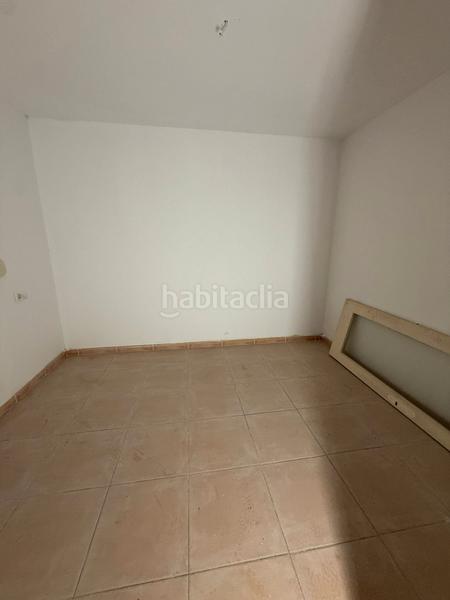 Foto f5b551fd-9b00-4d7a-8881-8551bc67d443. Casa adossada a Mollerussa