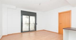 Etagenwohnung  Plaça d'anselm clavé 13. Piso en venta en calle bastardes