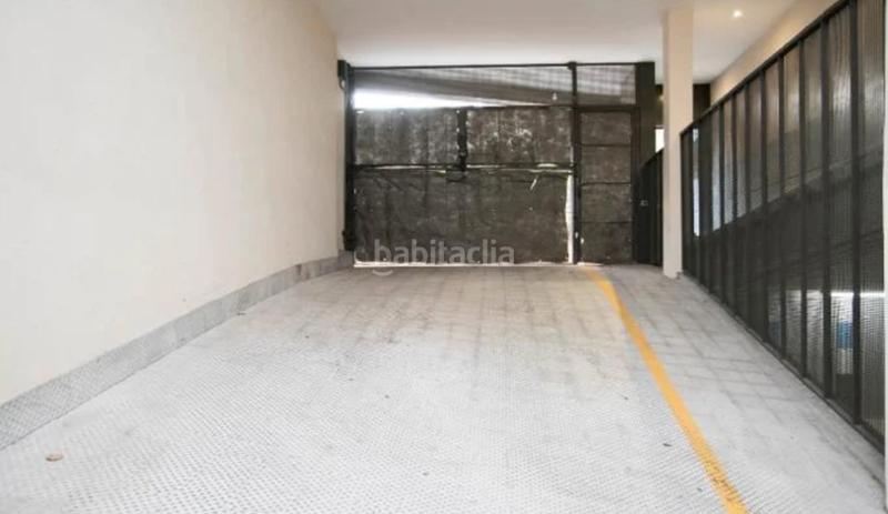 Foto 947868b6-ef29-4019-96a8-d1aecccc6c54. Car parking in carrer xoriguer 1 in Coma-ruga platja Coma-ruga