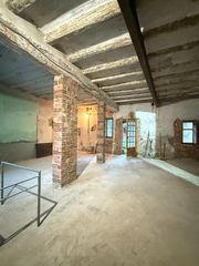 Casa en Ivars d�Urgell. Oportunidad