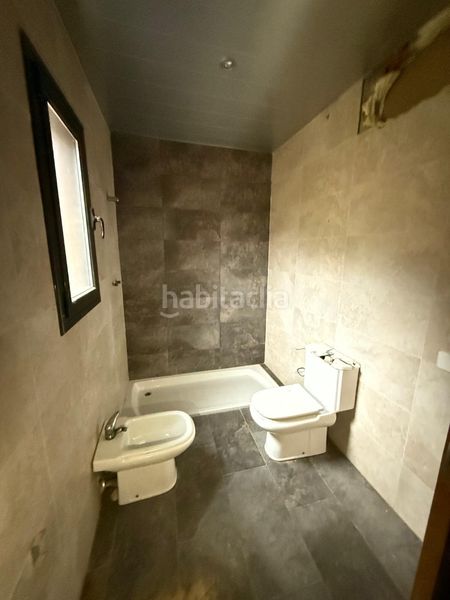 Foto 57521e4d-0a44-4d0f-abb6-ba154a858c7b. Casa oportunidad! casa independiente vivienda unifamiliar en Pont de Vilomara i Rocafort (El)