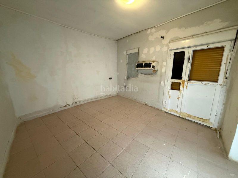 Foto 64bb7fde-25ae-4af0-ac18-c23fa2ca5356. Casa adossada amb aparcament a Calaf