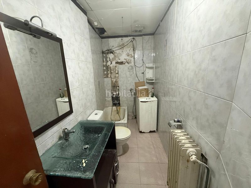 Foto b42ba24d-9991-4940-bc40-87b05db9e65a. Casa adossada amb aparcament a Calaf