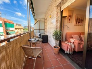Flat  Carrer del marquès de monistrol. Piso luminoso de 3 habitaciones con amplio balcón en sant joan d