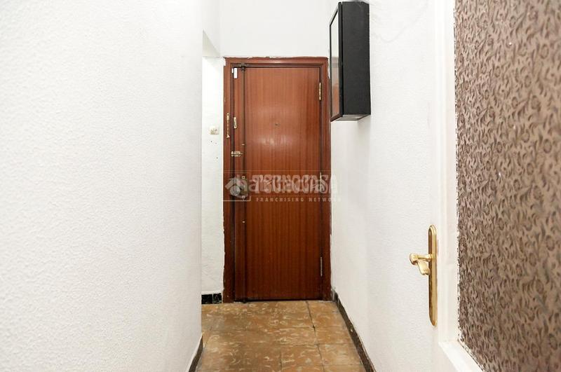 Foto 761af710-5b3c-4b22-9338-ab613a6c44cf. Piso  en venta en La Salut Badalona