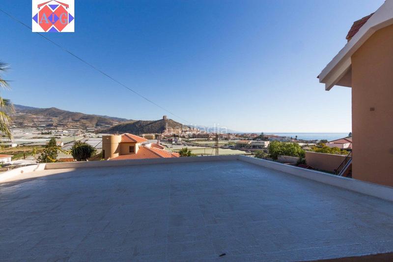 Foto 0875690d-f9d7-4cd9-bffa-029e2e8e2437. Chalet en calle camino de la montaña (rom 5 0110 chalet en zona residencial, el romeral. en Castell de Ferro