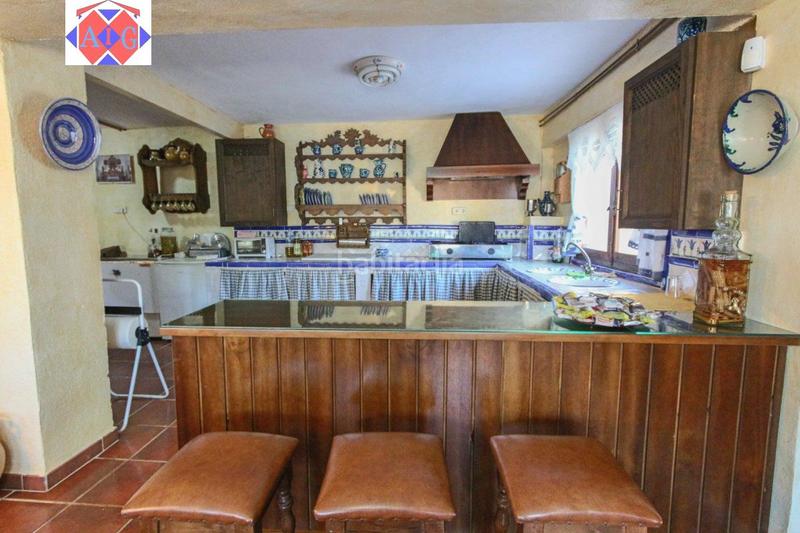 Foto 09d42ee4-5ad9-46d4-a20c-65217353355d. Chalet en calle camino de la montaña (rom 5 0110 chalet en zona residencial, el romeral. en Castell de Ferro