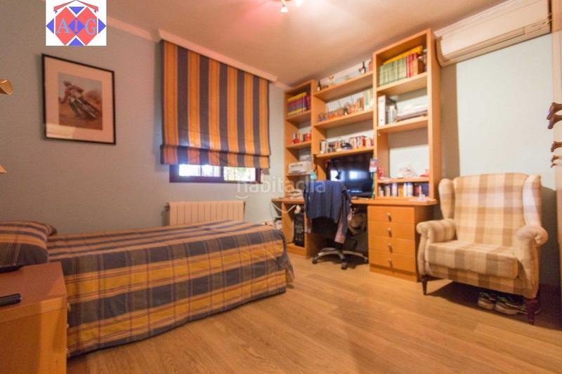 Foto 29750f20-51cb-4e5b-9b10-6ffff4055c23. Chalet en calle camino de la montaña (rom 5 0110 chalet en zona residencial, el romeral. en Castell de Ferro