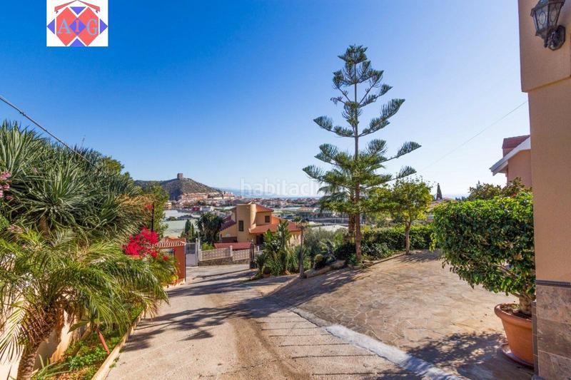 Foto d52e661c-aa1f-43c3-8f6b-0bb5386fa2ab. Chalet en calle camino de la montaña (rom 5 0110 chalet en zona residencial, el romeral. en Castell de Ferro