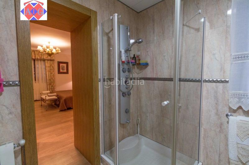 Foto eab89995-c251-4e67-8dda-409f32d8fa72. Chalet en calle camino de la montaña (rom 5 0110 chalet en zona residencial, el romeral. en Castell de Ferro