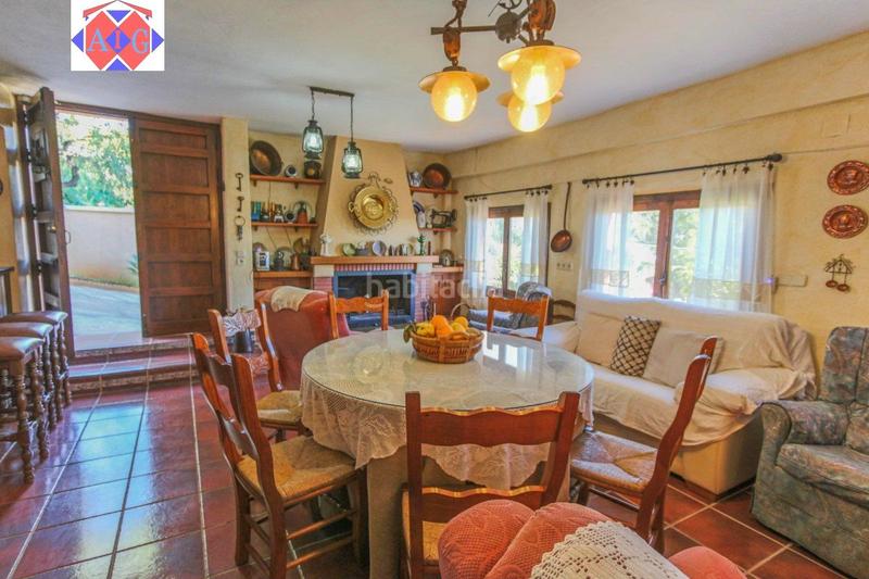 Foto f477b76e-4e18-4a14-a57d-ebca3250a93c. Chalet en calle camino de la montaña (rom 5 0110 chalet en zona residencial, el romeral. en Castell de Ferro
