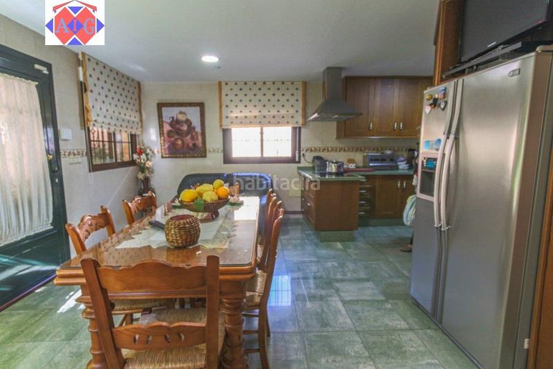 Foto fdb92a56-83d9-4ab0-b3d2-556ff0c2d04d. Chalet en calle camino de la montaña (rom 5 0110 chalet en zona residencial, el romeral. en Castell de Ferro