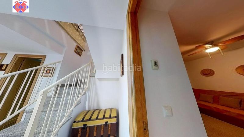 Foto 4be534b1-cc00-40c5-8815-ad18a848f15e. Tríplex en calle dos (cam) 36 agi000165 triplex con vistas frontales al mar. en Lújar