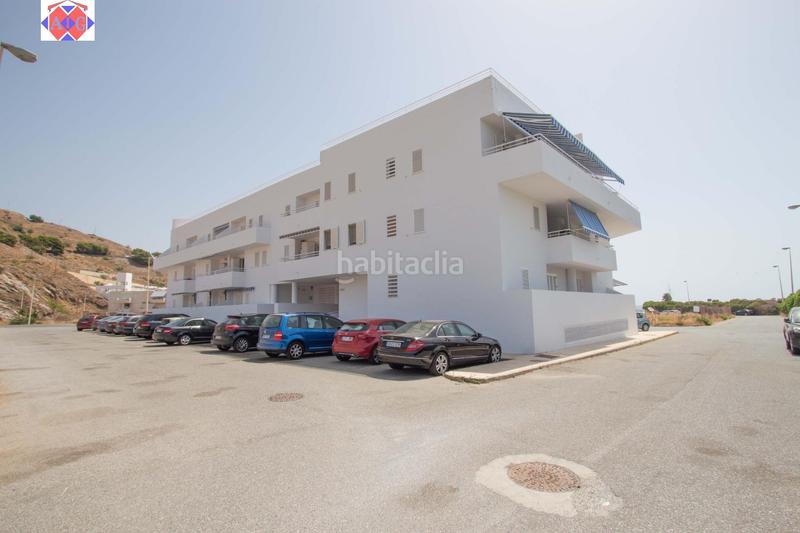 Foto da682d15-ce60-43cb-ad50-0e60c40b3985. Tríplex en calle dos (cam) 36 agi000165 triplex con vistas frontales al mar. en Lújar