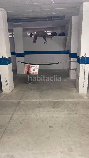 Foto bd8a1ecd-adea-4288-a053-d3d36cf717b1. Aparcament cotxe a Castell de Ferro