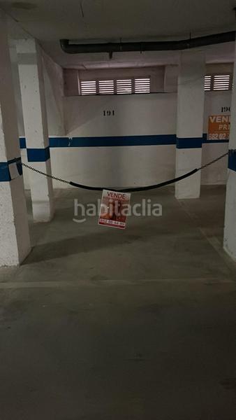 Foto cf4d8b85-5d26-4650-95c2-2bc1eba40b87. Aparcament cotxe a Castell de Ferro