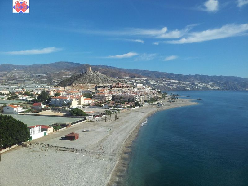 Foto 45c60d18-e906-4dcc-aeb4-7b70c24742aa. Pis amb piscina a Castell de Ferro